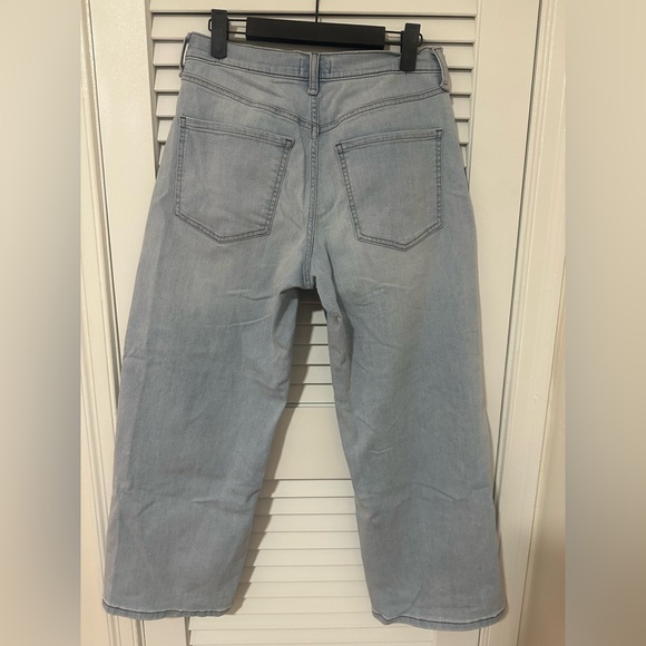 Jessica Simpson Bicolored Blue Denim Wide Legged Jeans, Size 4/27 - Picture 4 of 8